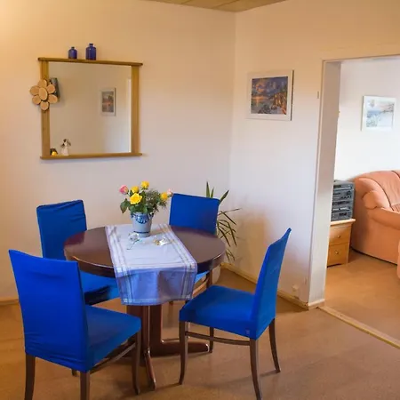 Familienfreundliches Ferienhaus Im Grunen Weg Holiday home *
