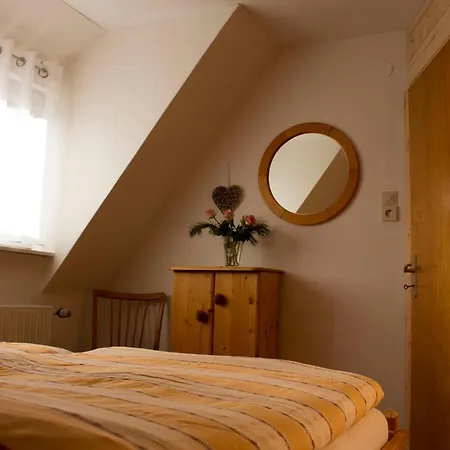 Familienfreundliches Ferienhaus Im Grunen Weg Holiday home Bad Sooden-Allendorf