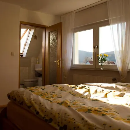 Familienfreundliches Ferienhaus Im Grunen Weg Bad Sooden-Allendorf